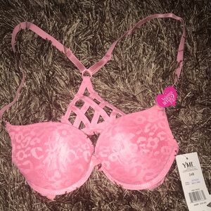 Brand new size 34B YMI push-up bra